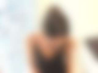18perfecttits's Live Sex Cam Show