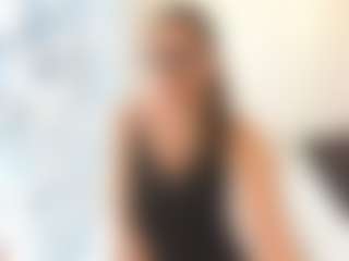 18perfecttits's Live Sex Cam Show