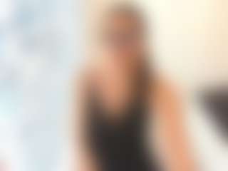 18perfecttits's Live Sex Cam Show