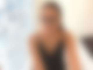 18perfecttits's Live Sex Cam Show