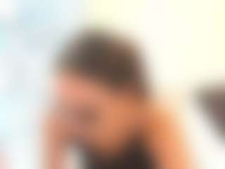 18perfecttits's Live Sex Cam Show