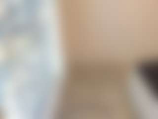 18perfecttits's Live Sex Cam Show