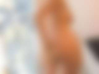 18perfecttits's Live Sex Cam Show