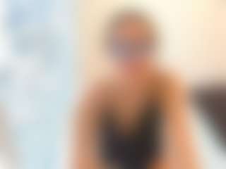 18perfecttits's Live Sex Cam Show