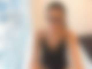 18perfecttits's Live Sex Cam Show