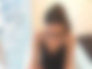 18perfecttits's Live Sex Cam Show