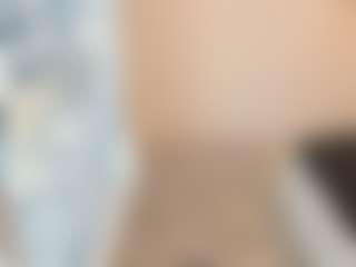 18perfecttits's Live Sex Cam Show