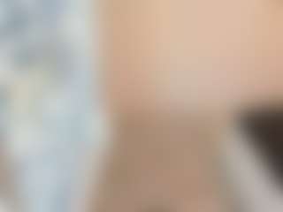 18perfecttits's Live Sex Cam Show