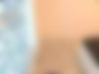 18perfecttits's Live Sex Cam Show