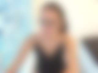 18perfecttits's Live Sex Cam Show
