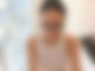 18perfecttits's Live Sex Cam Show