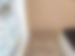 18perfecttits's Live Sex Cam Show
