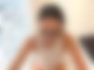 18perfecttits's Live Sex Cam Show