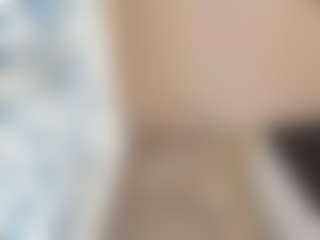 18perfecttits's Live Sex Cam Show