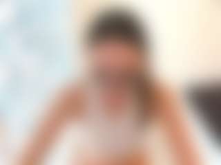 18perfecttits's Live Sex Cam Show
