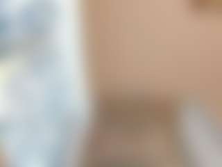 18perfecttits's Live Sex Cam Show