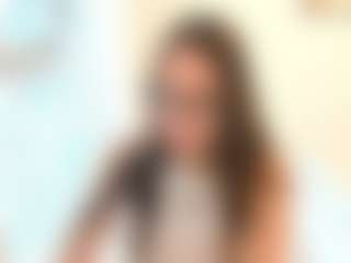 18perfecttits's Live Sex Cam Show
