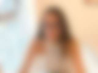 18perfecttits's Live Sex Cam Show