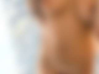 18perfecttits's Live Sex Cam Show
