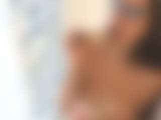 18perfecttits's Live Sex Cam Show