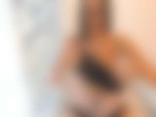 18perfecttits's Live Sex Cam Show