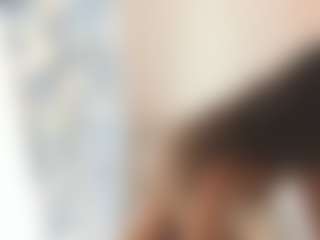 18perfecttits's Live Sex Cam Show