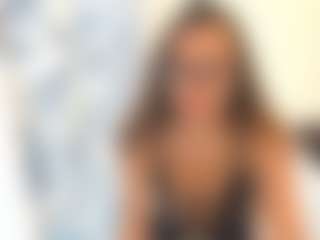 18perfecttits's Live Sex Cam Show