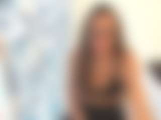18perfecttits's Live Sex Cam Show