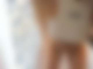 18perfecttits's Live Sex Cam Show