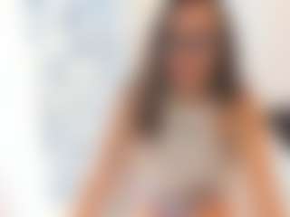 18perfecttits's Live Sex Cam Show