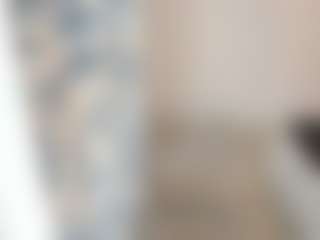 18perfecttits's Live Sex Cam Show