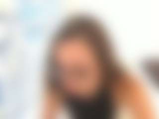 18perfecttits's Live Sex Cam Show