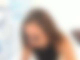 18perfecttits's Live Sex Cam Show