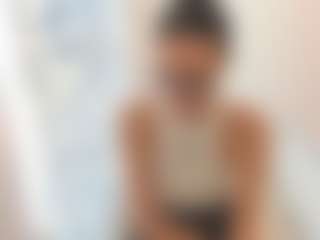 18perfecttits's Live Sex Cam Show