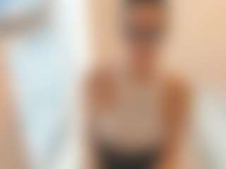 18perfecttits's Live Sex Cam Show