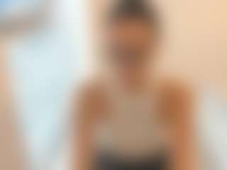 18perfecttits's Live Sex Cam Show