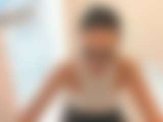 Live cam show with 18perfecttits - Latina on fapnchat