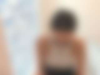 18perfecttits's Live Sex Cam Show