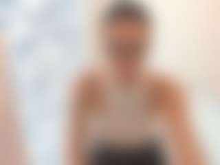 18perfecttits's Live Sex Cam Show