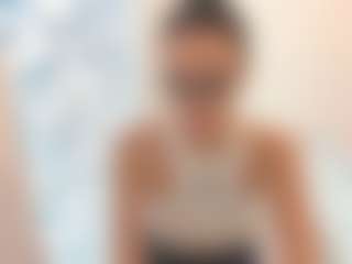 18perfecttits's Live Sex Cam Show