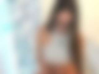 18perfecttits's Live Sex Cam Show