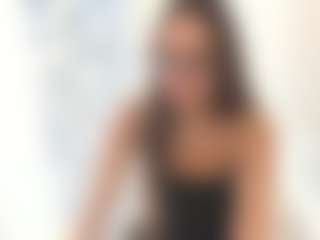 18perfecttits's Live Sex Cam Show