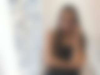 18perfecttits's Live Sex Cam Show