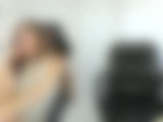 18perfecttits's Live Sex Cam Show