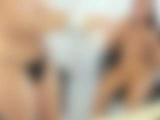 18perfecttits's Live Sex Cam Show
