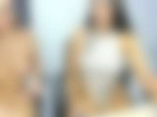 18perfecttits's Live Sex Cam Show