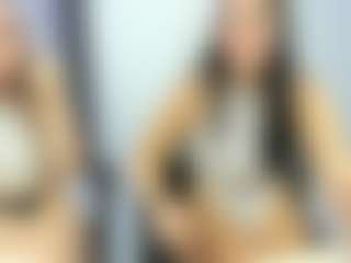 18perfecttits's Live Sex Cam Show