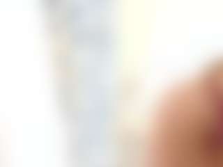 18perfecttits's Live Sex Cam Show