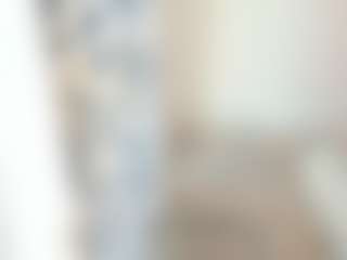 18perfecttits's Live Sex Cam Show
