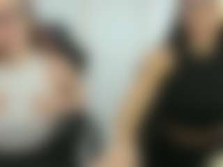 18perfecttits's Live Sex Cam Show
